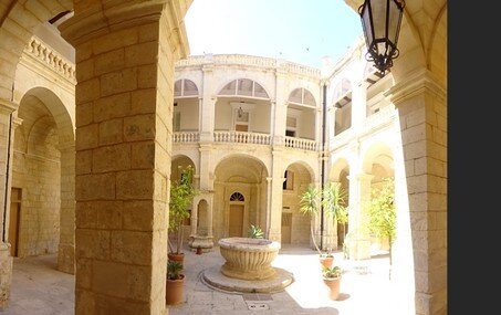 The courtyard of the palace