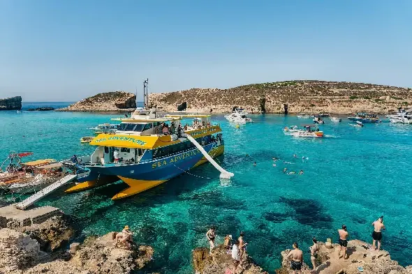 Gozo & Comino Islands and Blue Lagoon Boat Trip Gozo & Comino Islands and Blue Lagoon Boat TripWonderful relaxation in the Blue Lagoon and playing with the water!